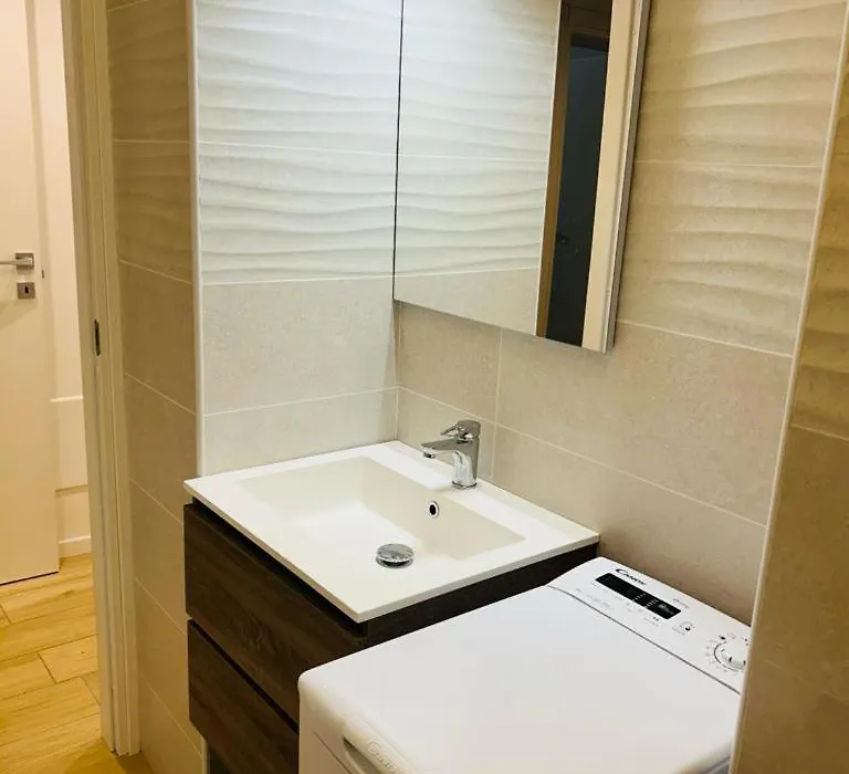 Easy Room Italy Rogoredo-1