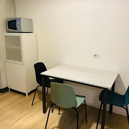 Easy Room Italy Rogoredo-3